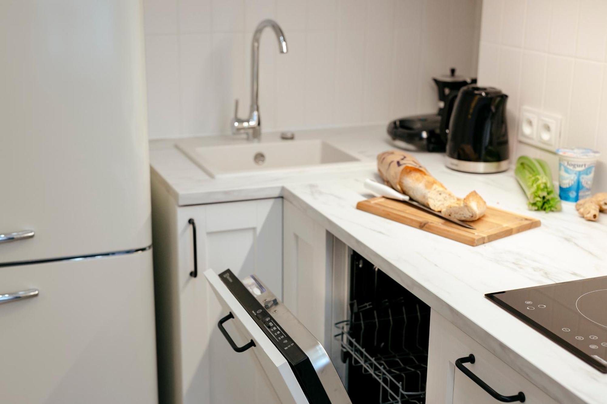 Pulawska 11 -Prywatny Apartament 4 Osobowy W Centrum Warszawy - Better Rental Warschau Buitenkant foto