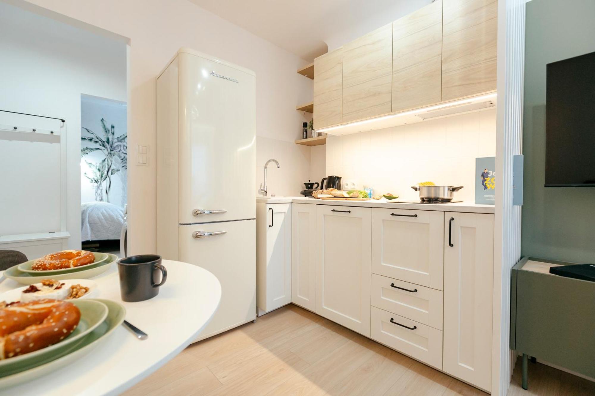 Pulawska 11 -Prywatny Apartament 4 Osobowy W Centrum Warszawy - Better Rental Warschau Buitenkant foto